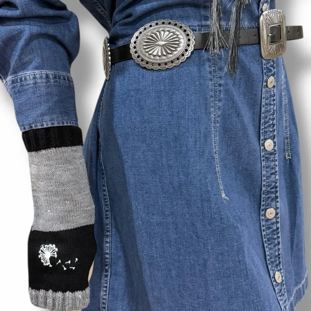 Black Gray Wishes Arm Warmers Knit Fingerless Gloves NWT